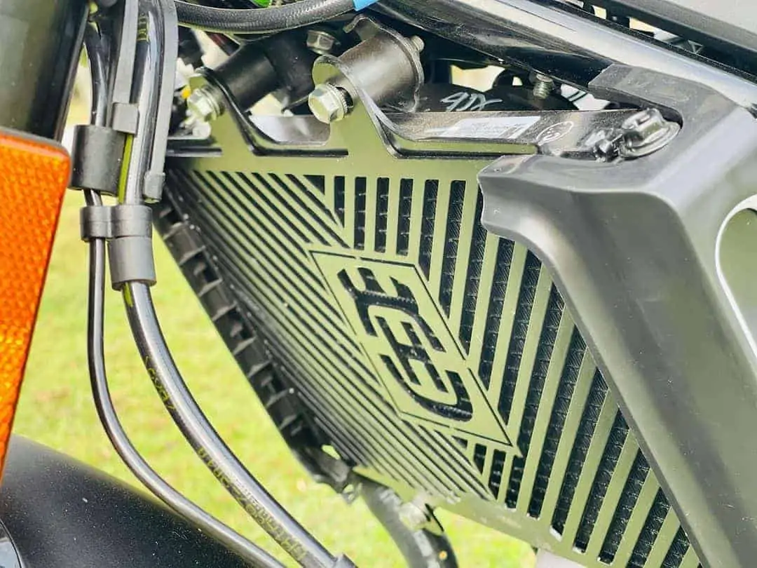 radiator guard/grill for husqvarna svartpilen & vitpilen 250/401