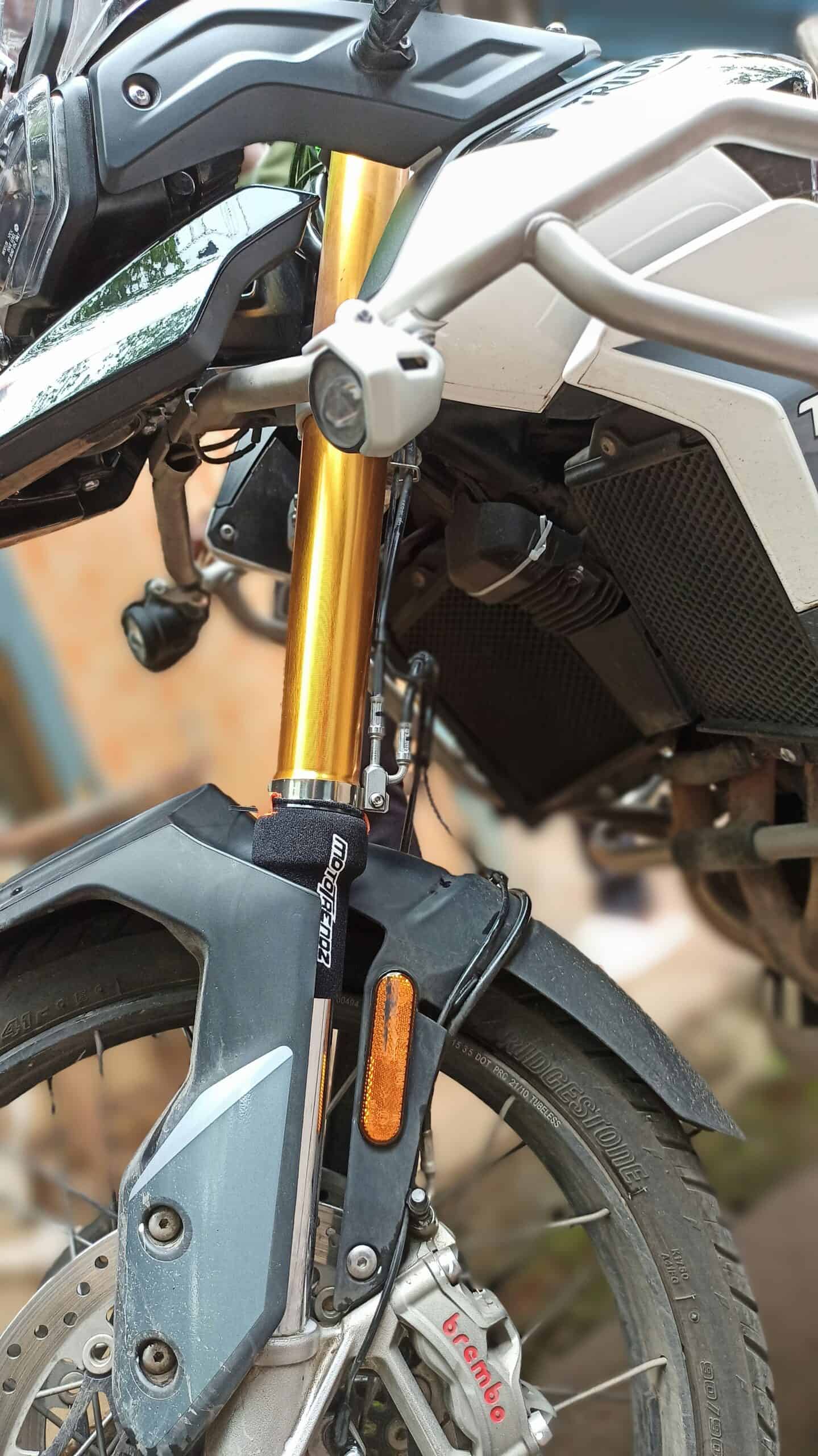 Front fork clearance protector